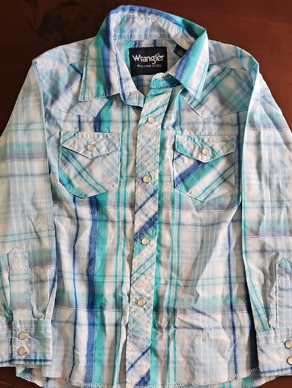 Wrangler Blue and Teal Plaid Western Shirt With Peral Snaps